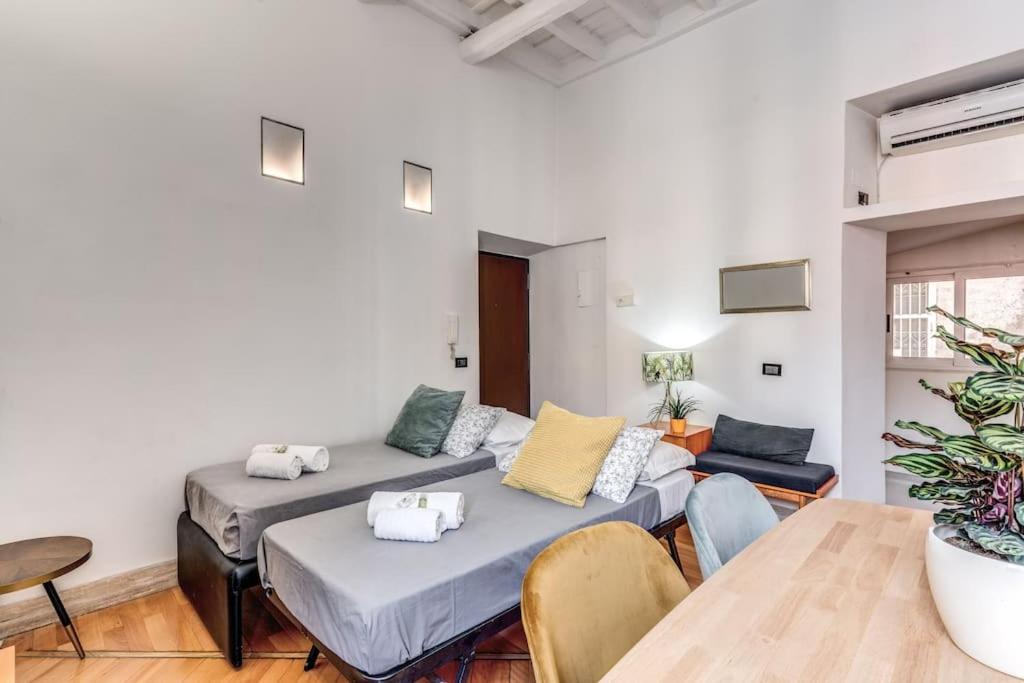 Trastevere At Piazza Giuditta Arcuati Apartment Rome